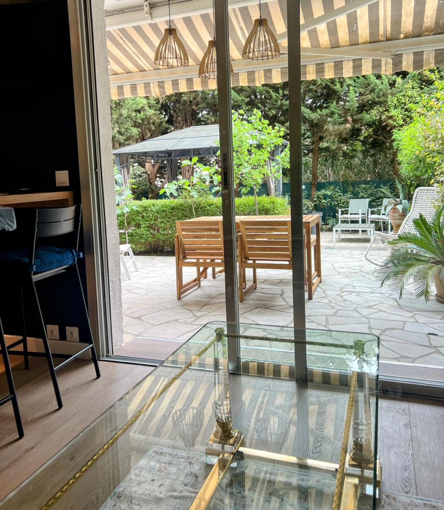 Superbe Appartement Avec Terrasse Jardin Et Parking Prive Saint-Tropez Eksteriør billede