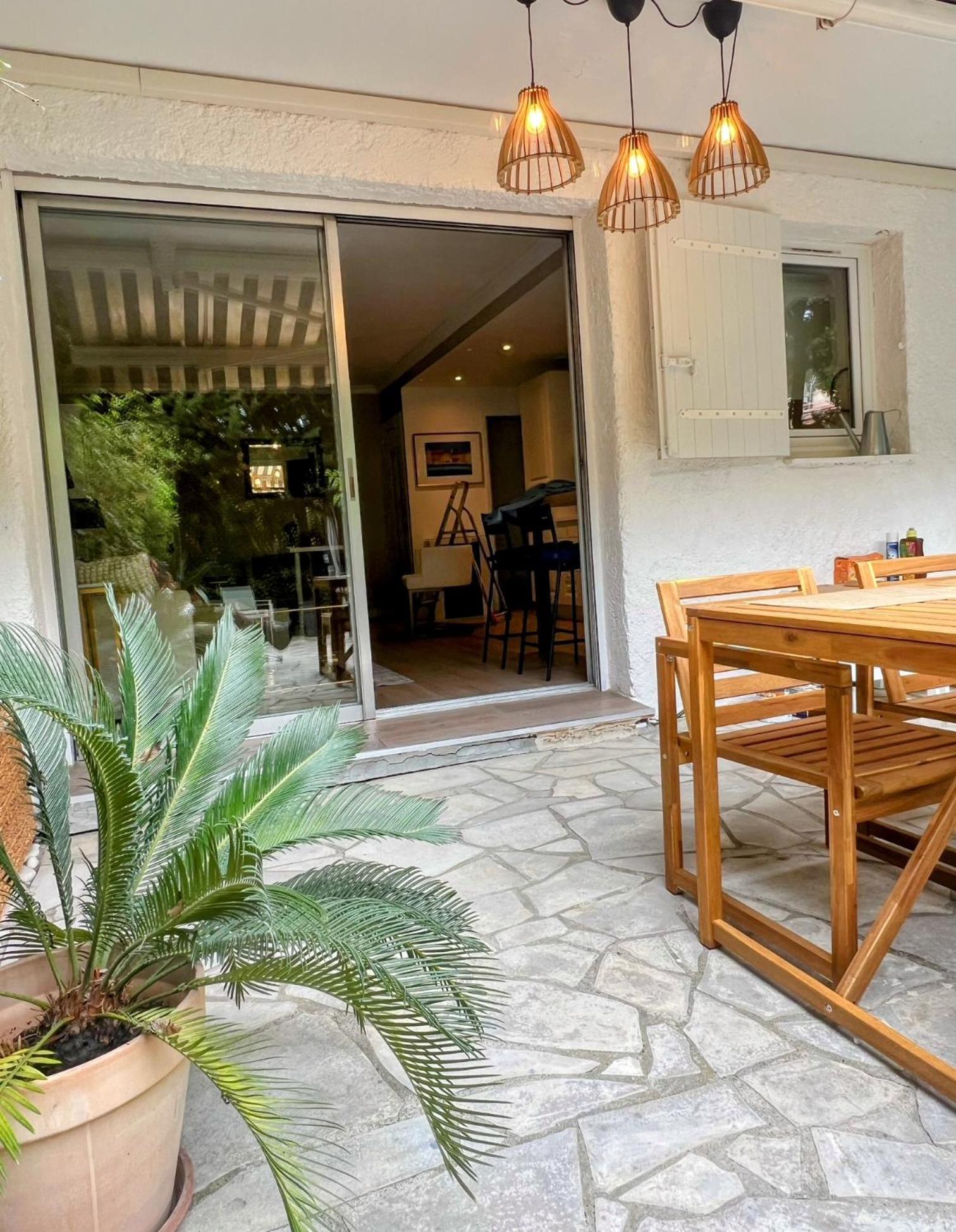 Superbe Appartement Avec Terrasse Jardin Et Parking Prive Saint-Tropez Eksteriør billede