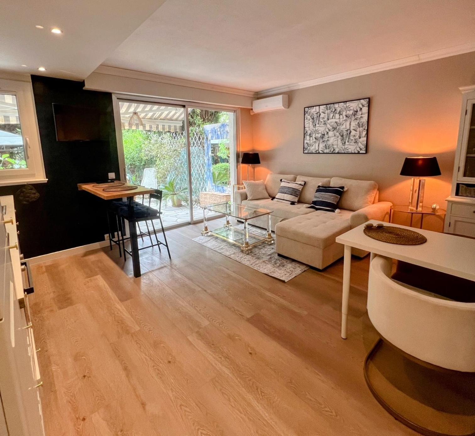 Superbe Appartement Avec Terrasse Jardin Et Parking Prive Saint-Tropez Eksteriør billede